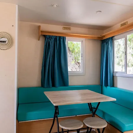 Holacamp Sant Salvador Κάμπινγκ *