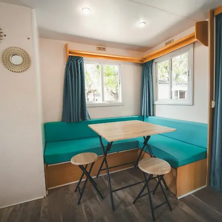 אתר קמפינג Holacamp Sant Salvador *