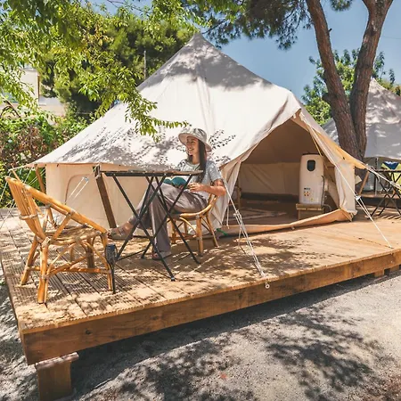 Holacamp Sant Salvador キャンプ場 *