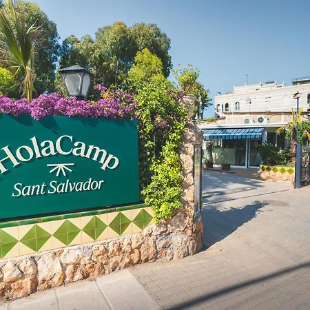 キャンプ場 Holacamp Sant Salvador